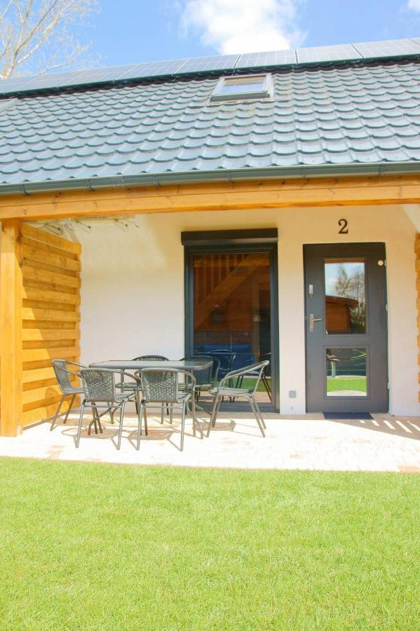 Domki nad jeziorem Apartamenty Wieleń Wieleń Zaobrzanski Zewnętrze zdjęcie