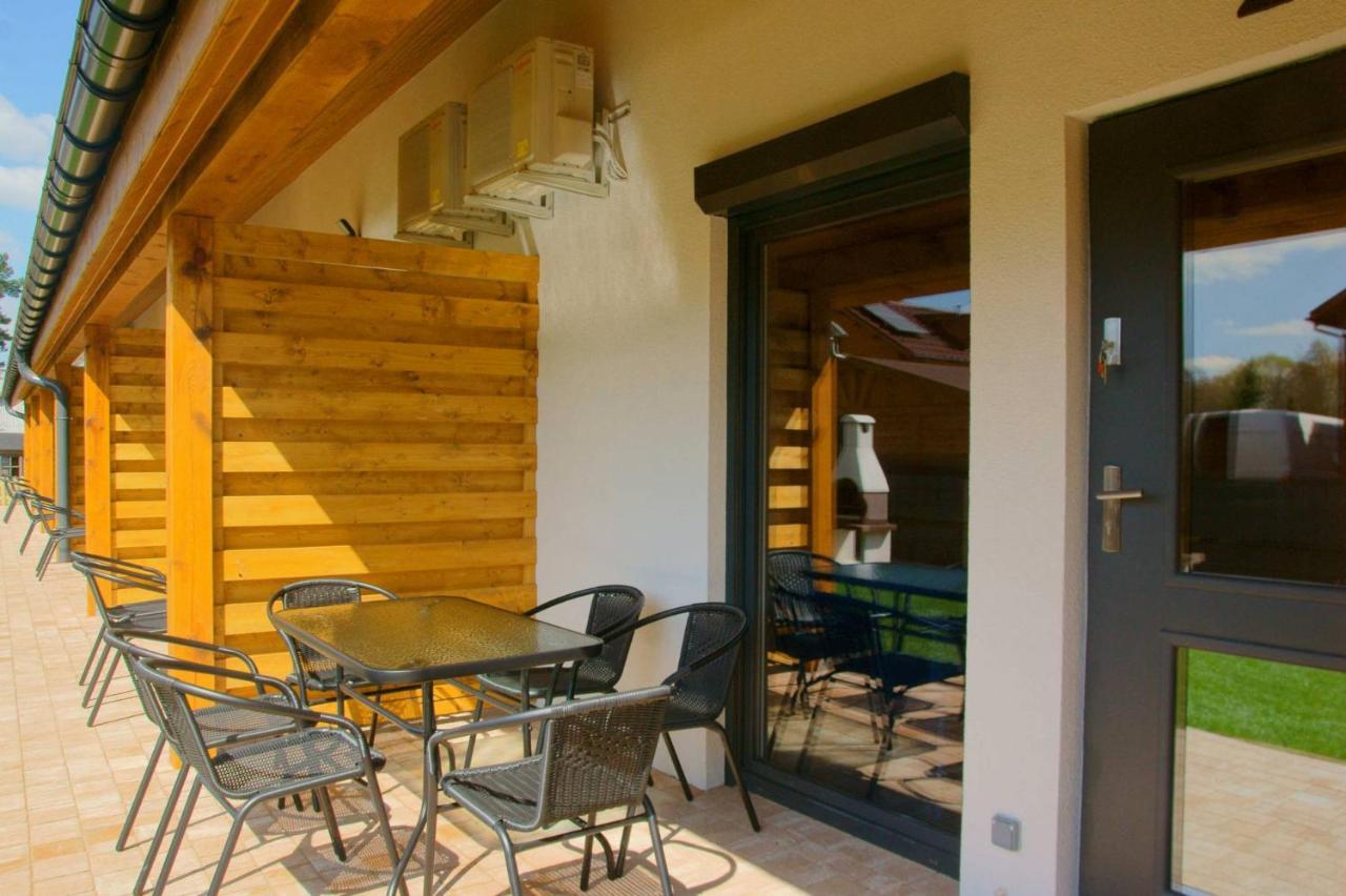 Domki nad jeziorem Apartamenty Wieleń Wieleń Zaobrzanski Zewnętrze zdjęcie